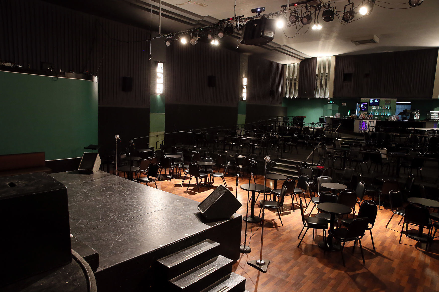 051519-mda-nws-comedysportz-001